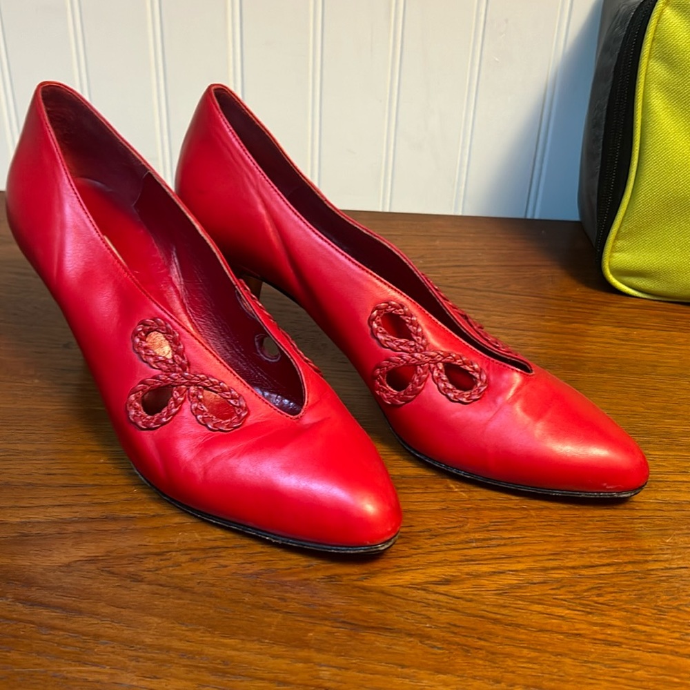 Ladies Red vintage heels.